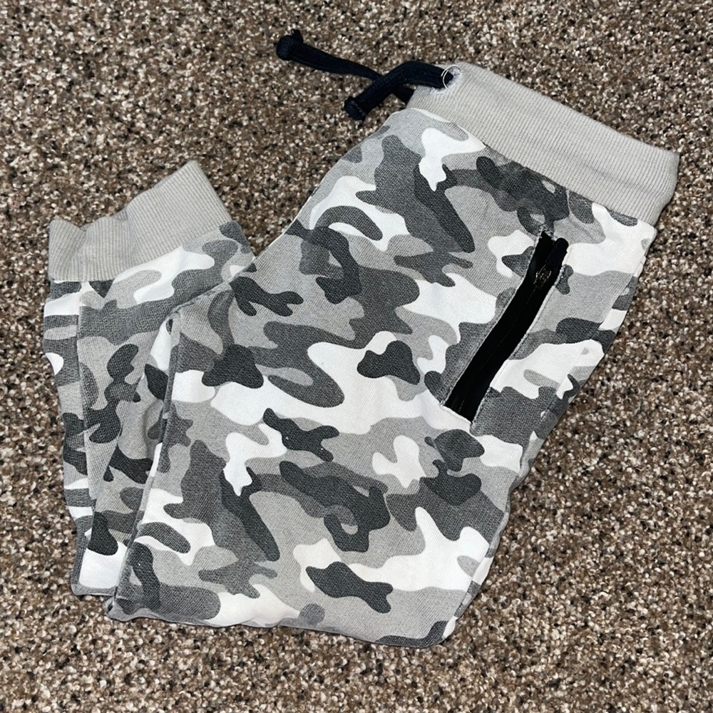 Guess jogger pants